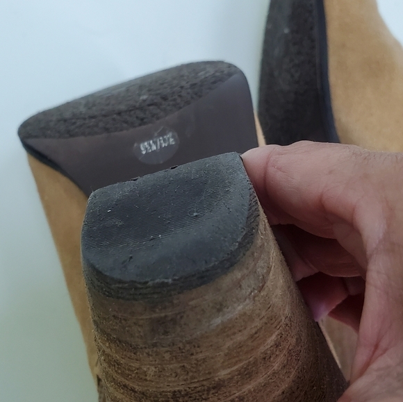 Vince Camuto "Gregger" Leather Bootie Size 9.5 - Picture 10 of 11